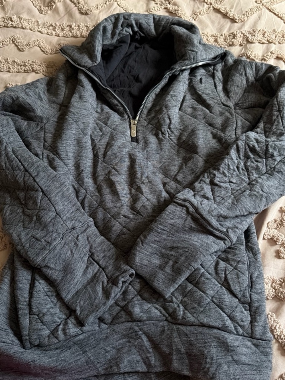 lululemon athletica Women's Quilted Half-Zip Sweater - Gray